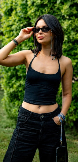 happy_nes_255x530_zoom20_vibrant_4.webp
