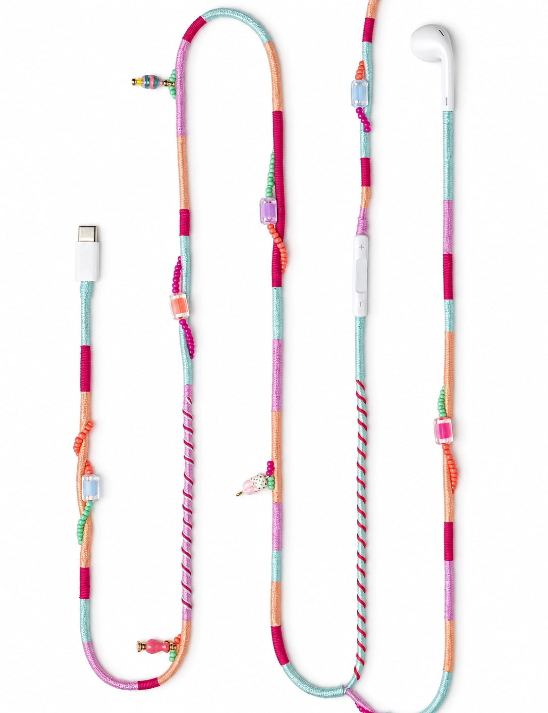 Sorbet Boncuklu USB-C Konektörlü Kulaklık — mint, şeftali, lila ve fuşya el yapımı örgü kablolu Apple USB-C kulaklık, küp boncuklar ve dondurma süsü